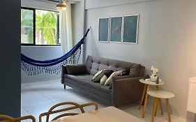 Apartamento Praiano Em Maceio - 3 Minutos Da Praia